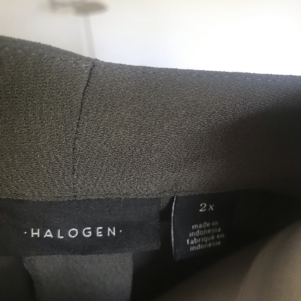 Halogen Blouse - Picture 2 of 5